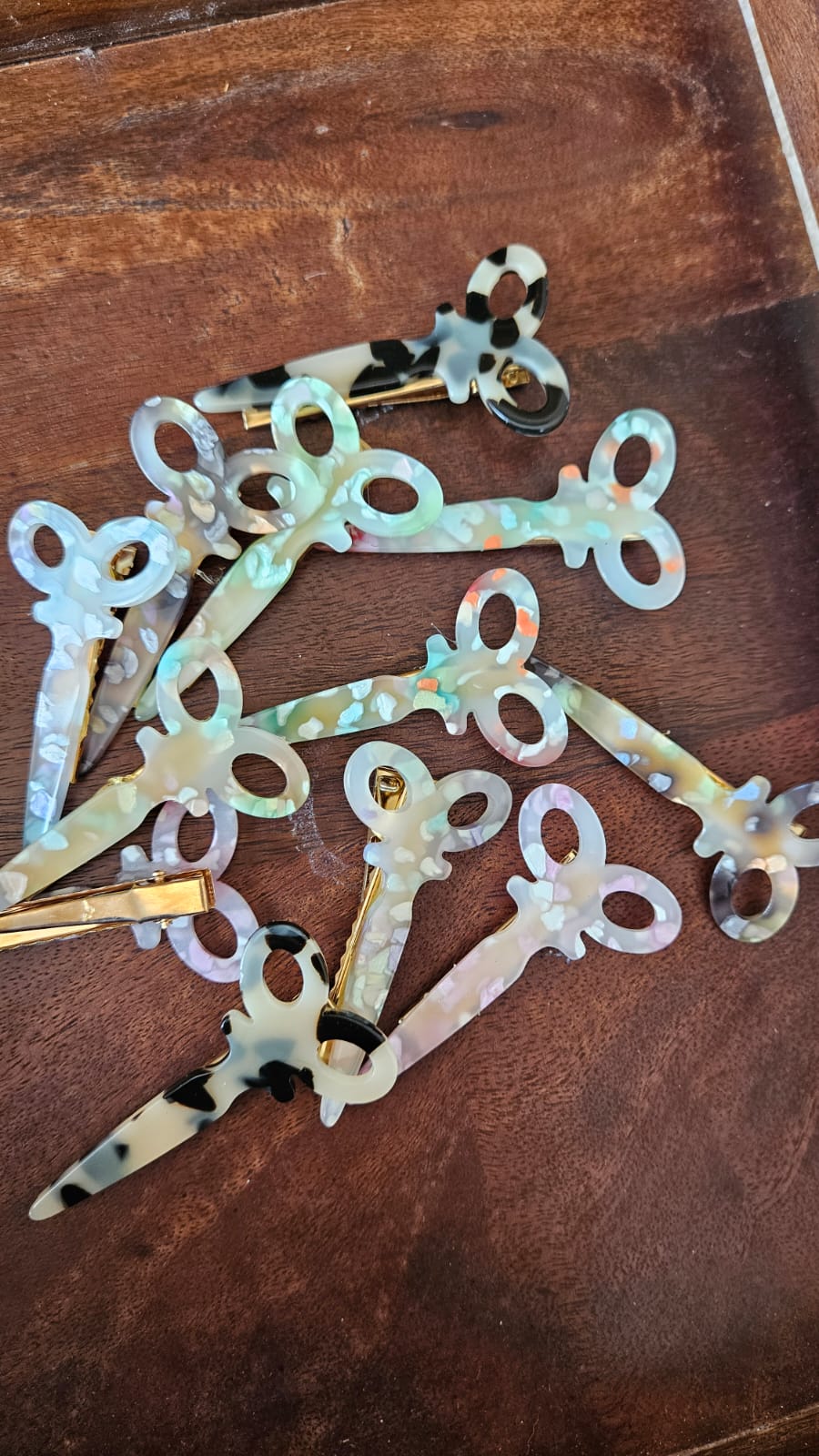 Resin Scissor Shaped Hair Clips pack of 3